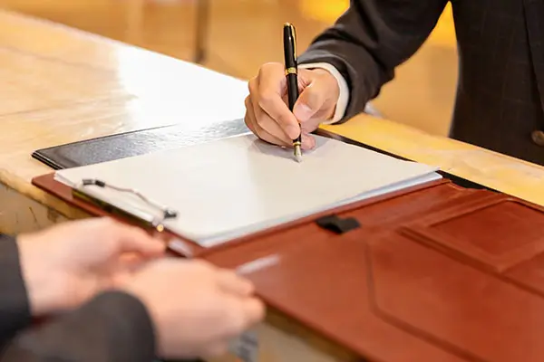 落日字笔顺怎么写，正确写法详解