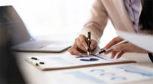 彭湃通过了什么法律